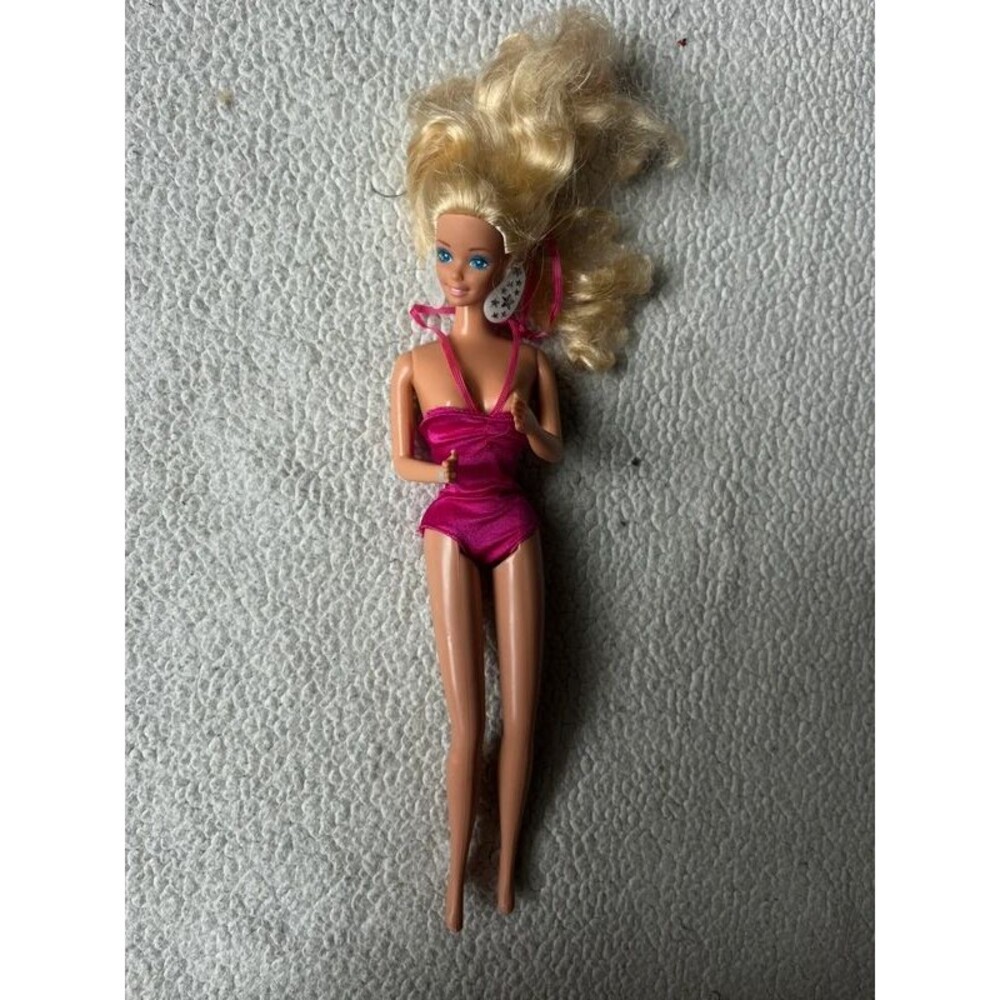 Vintage 1966 Barbie